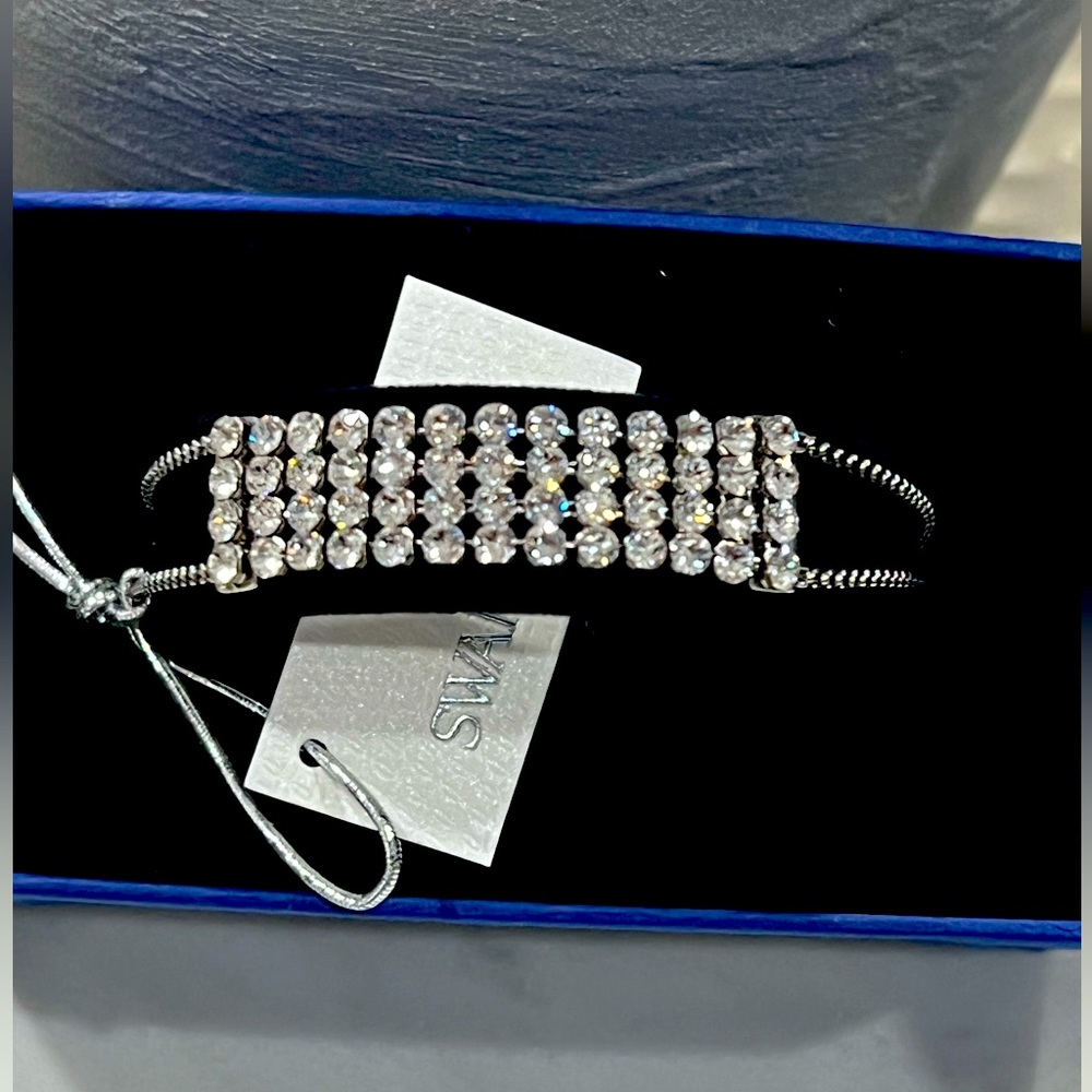 Brand new in the original box Swarovski Fit White Crystal bracelet